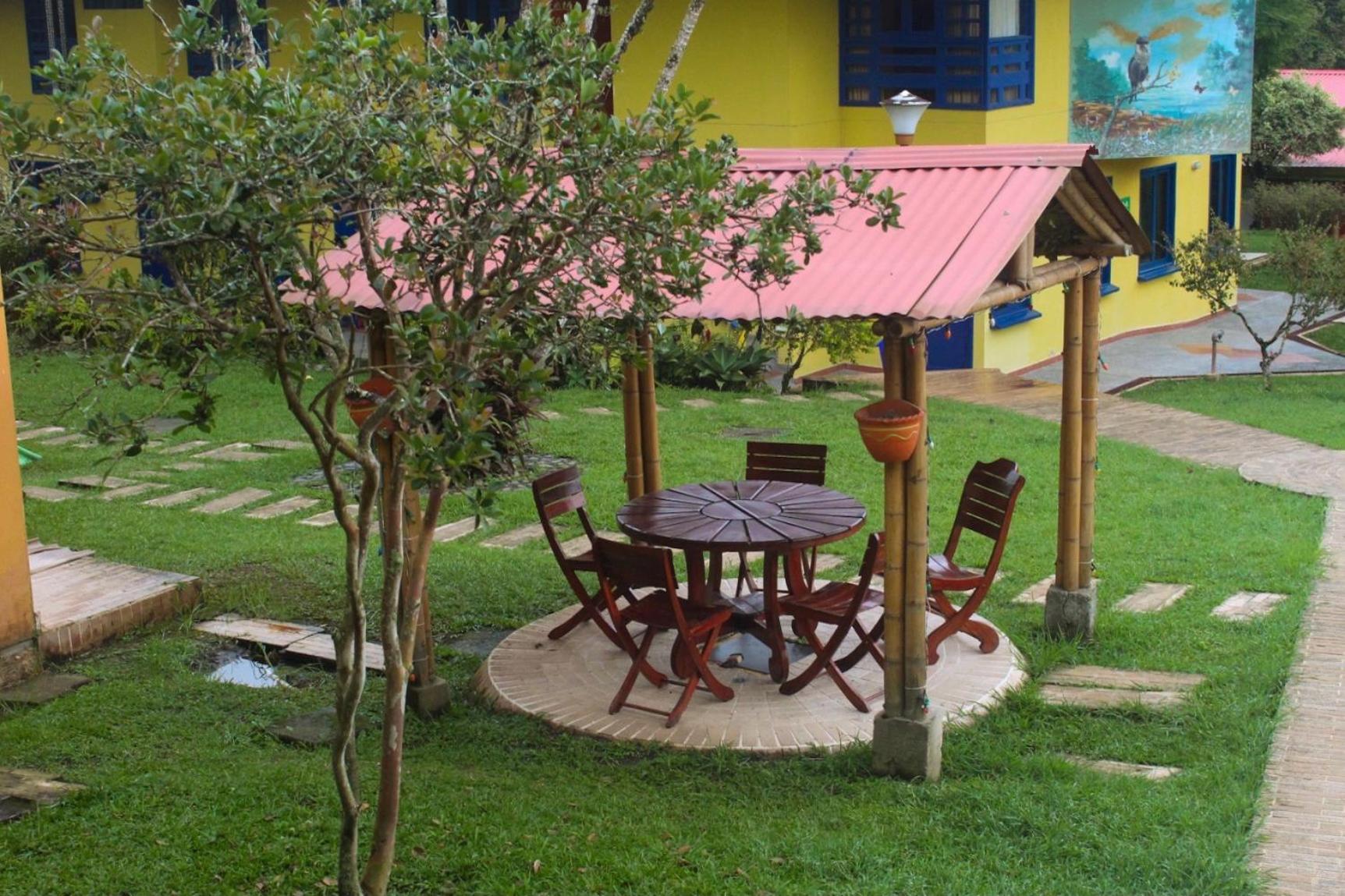 Hotel Ecohotel La Casona 3*